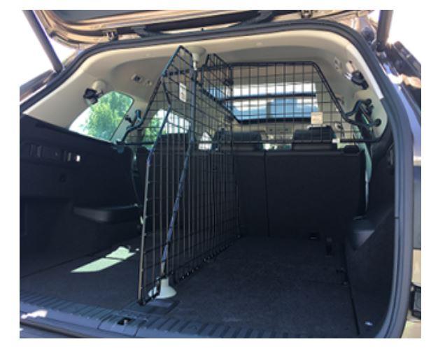 Bild des Artikels für VW Touareg III Trenngitter und Teiler für sicheres Reisen mit Gepäck und Hund